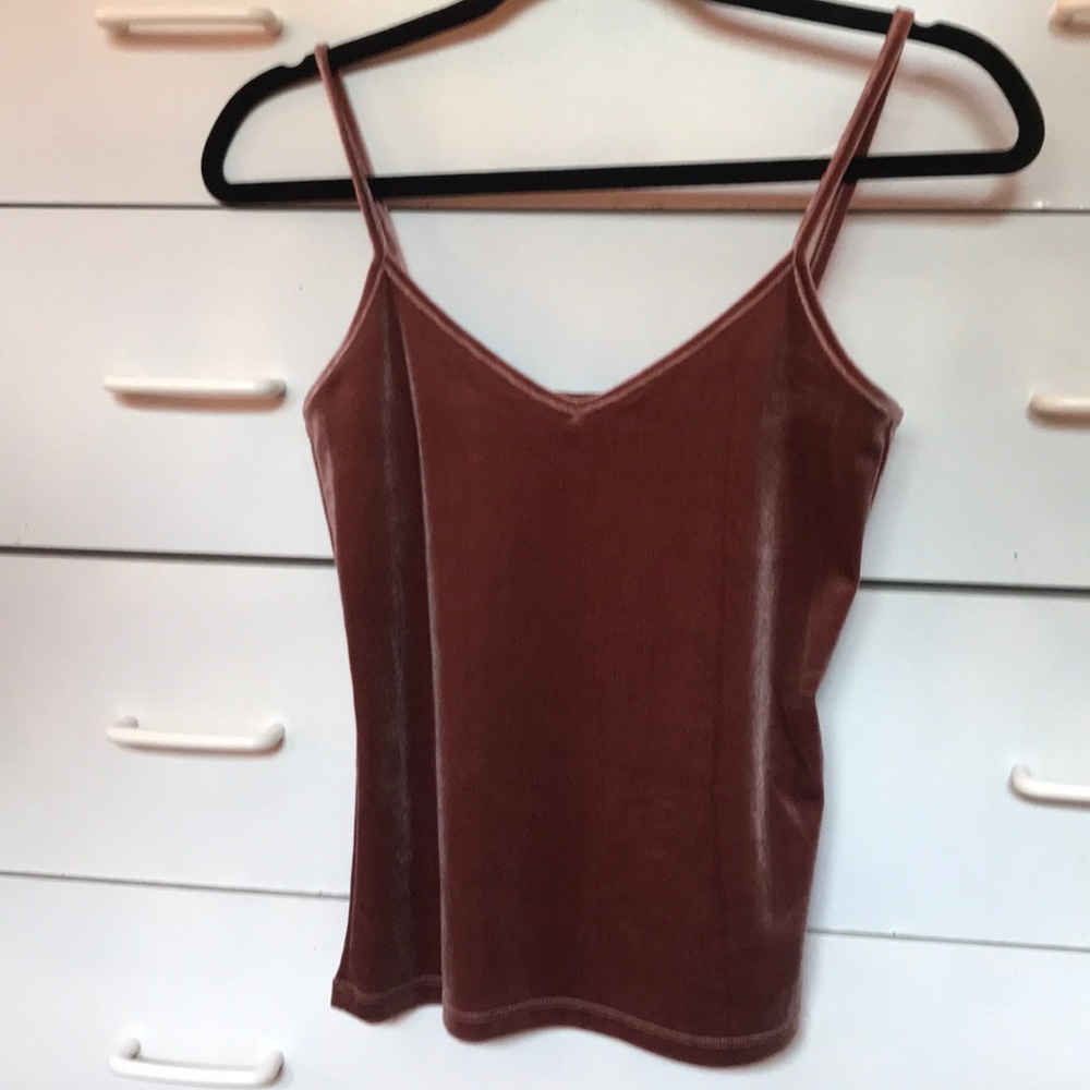 Aeropostale shiny tank top